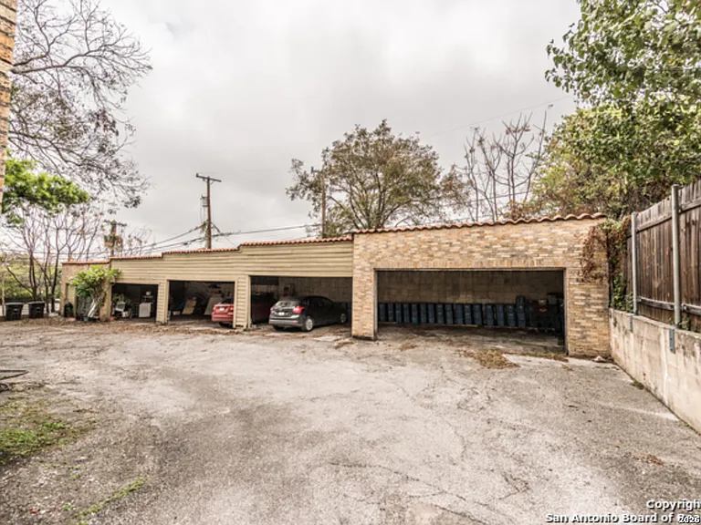 329 W Huisache Ave #1-3-3 — Photo 6
