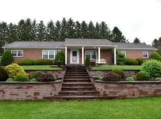 431 Sherman St, Meyersdale, PA 15552