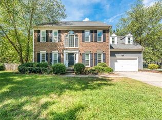 6708 Lyndonville Dr, Charlotte, NC 28277