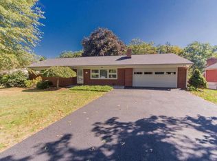 235 Park Ave, Mount Joy, PA 17552