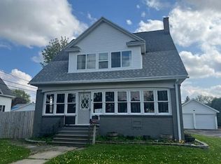 717 E Jefferson St, Waupun, WI 53963