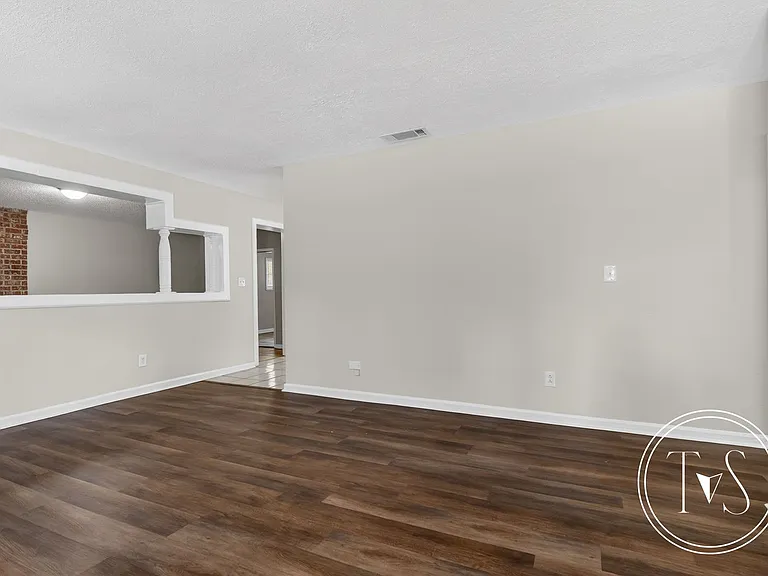 113 Elm St — Photo 7