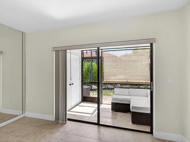 351 Club Cir #101 — Photo 17