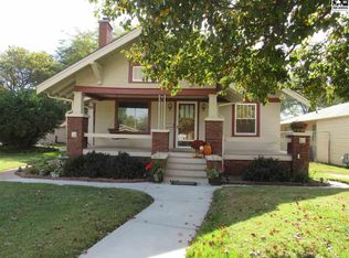 409 Crescent Blvd, Hutchinson, KS 67502
