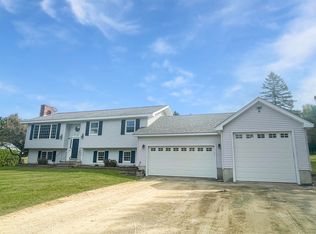 34 McDougal Dr, Hermon, ME 04401