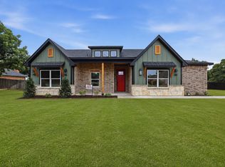 3201 Walnut Creek Pkwy, Granbury, TX 76049