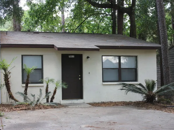 7011 SW 17th Pl, Gainesville, FL 32607