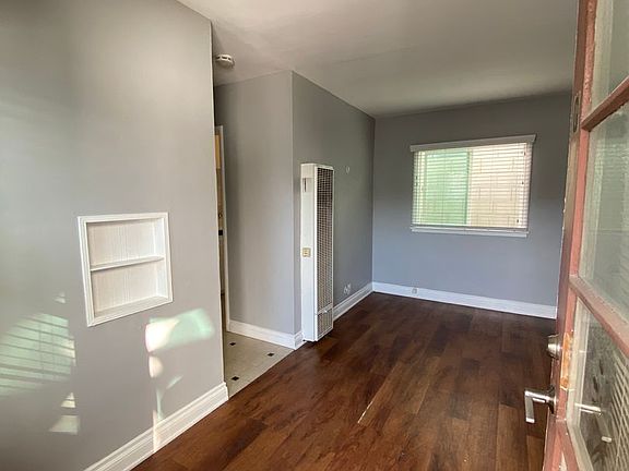 4th image of 131 10th St APT G