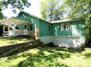 416 Liberty St, Hookstown, PA 15050