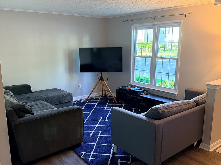 3016 N Dale Ln — Photo 4