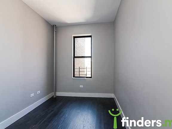 5th image of 830 W 177th St #4C