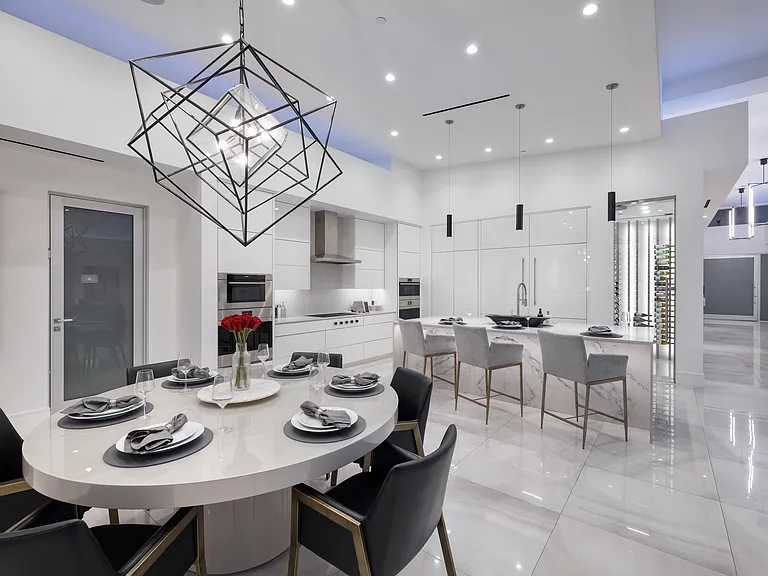 663 Palisade Rim Dr — Photo 7