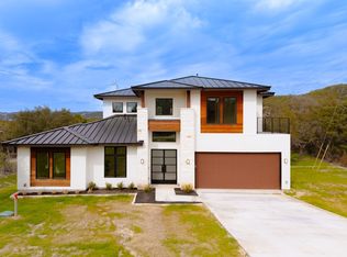 8136 Beauregard Dr, Leander, TX 78641