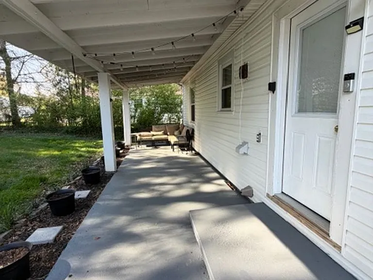 1330 Highland Ave NW — Photo 9