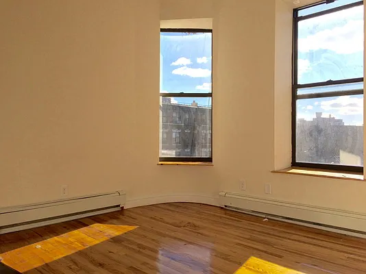 Rented by Bohemia Realty Group | media 54