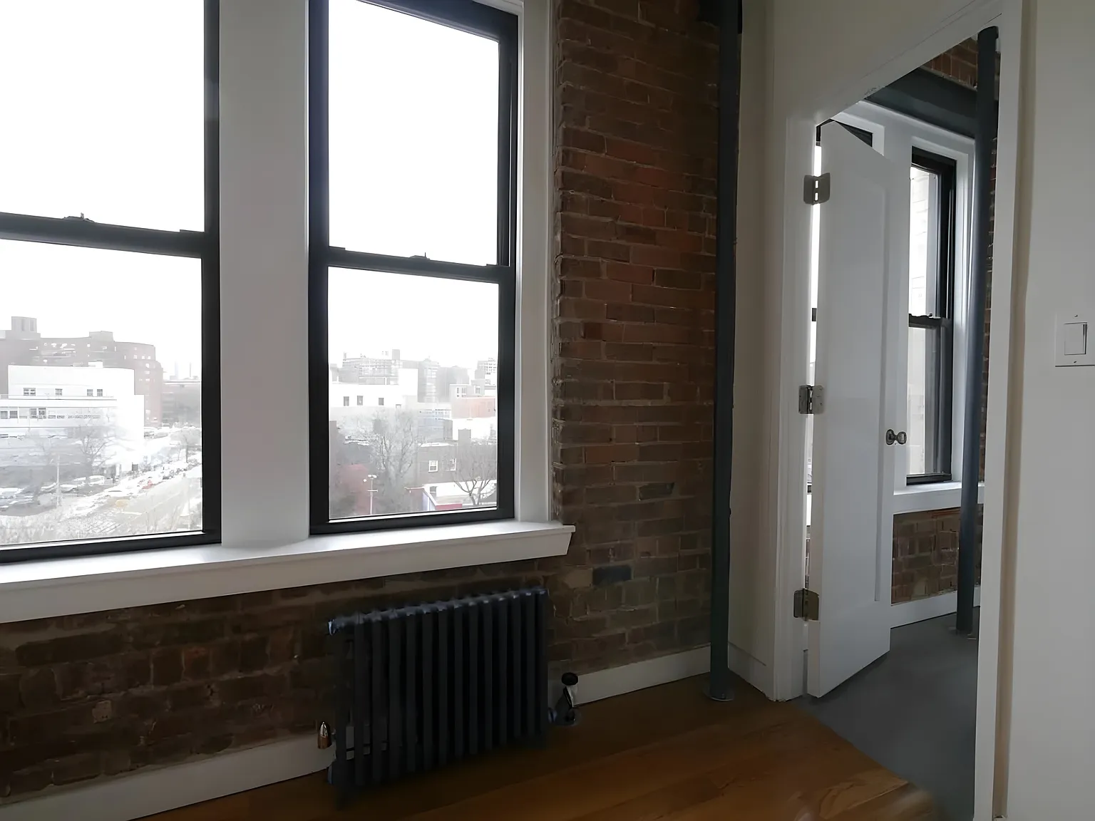 259 East Broadway — Photo 4