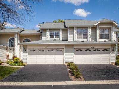 632 Sturnbridge Ln, Schaumburg, IL, 60173