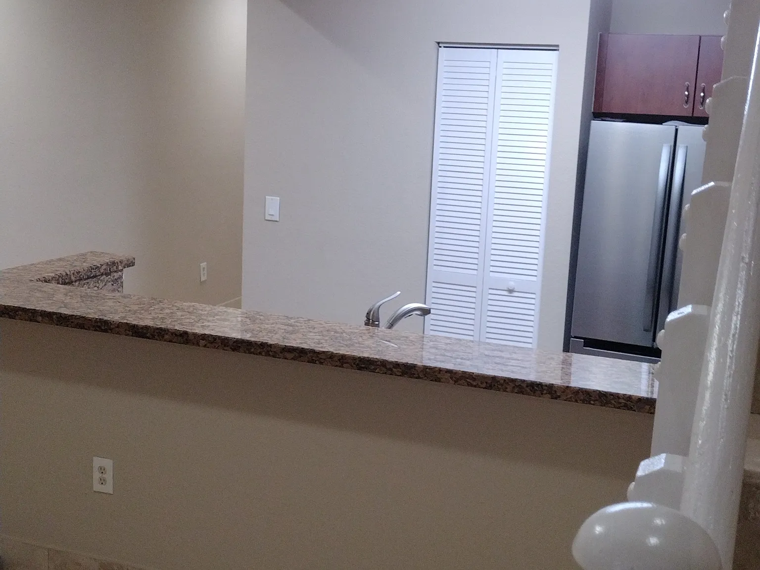 3 bed, 2.5 bath, 1512 sqft, $3,200 — Photo 4
