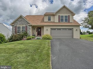 29 Meadowlark Ln, Myerstown, PA 17067