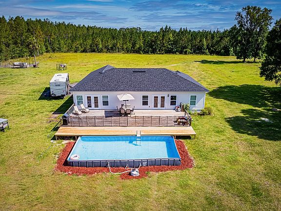 3rd image of 47566 Turkey Town Ln