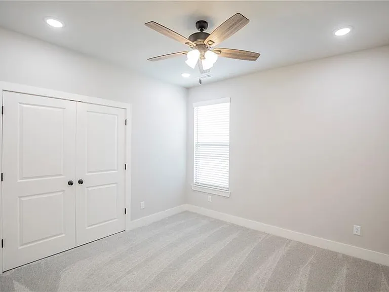 7843 Range Ave — Photo 19