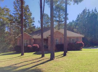 27 Terrace Hills Dr, Hattiesburg, MS 39402