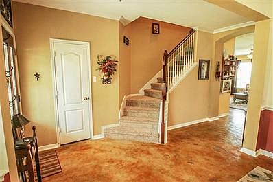 4th image of 7426 Chathan Glen Ln