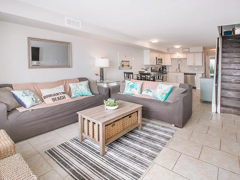 1101 E Brigantine Ave #2 — Photo 4