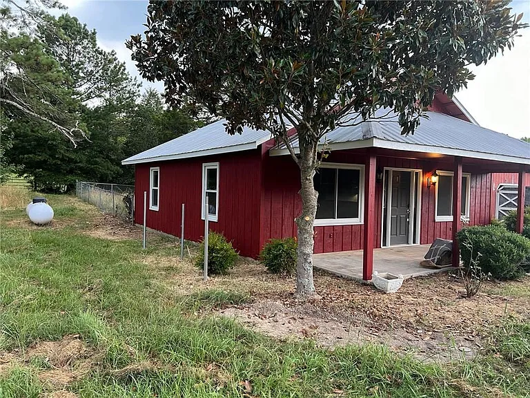 91 Davis Loop — Photo 3