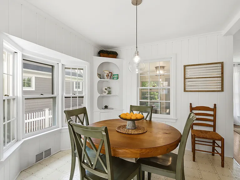 407 Boston Blvd — Photo 8