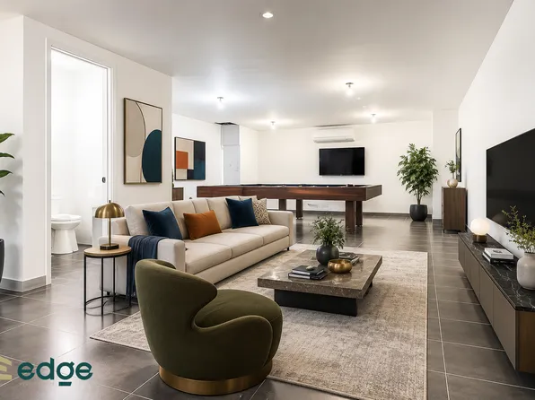 527 Knickerbocker Avenue image 1 of 12