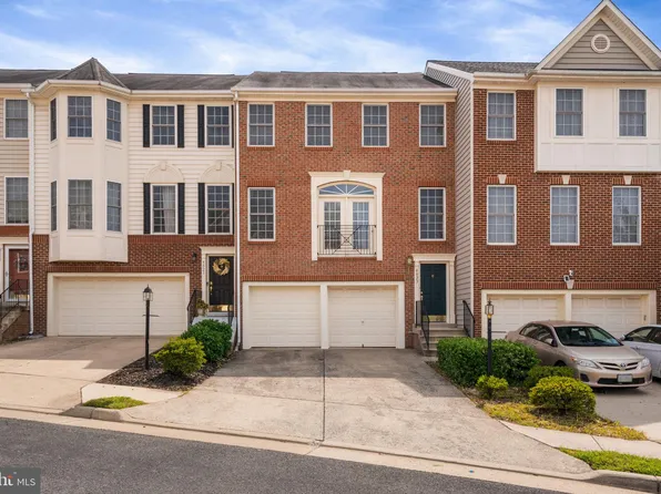 9023 Brewer Creek Pl, Manassas, VA 20109