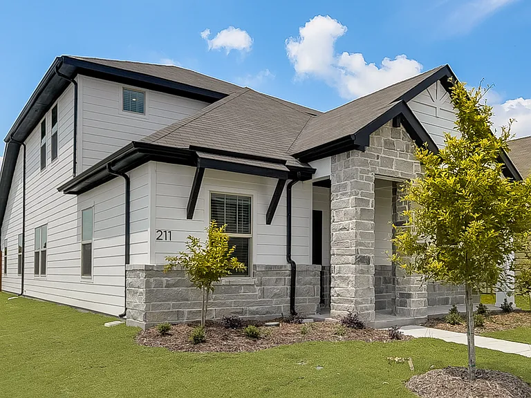 211 Monarch Way — Photo 3