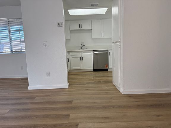 5th image of 28154 Via Princesa APT 3