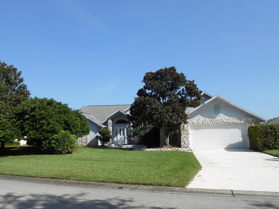 1st image of 1385 Silver Lake Dr