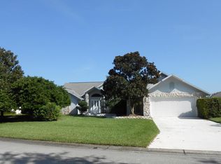 1385 Silver Lake Dr, Melbourne, FL 32940