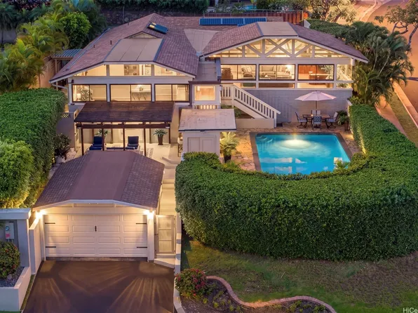 101 Nawiliwili St, Honolulu, HI 96825