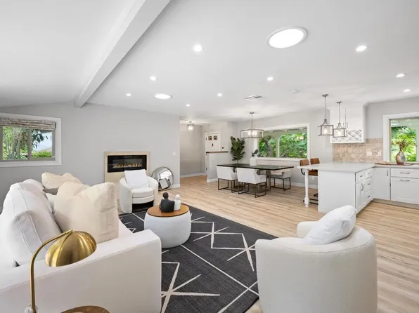 4221 Vista Way, La Mesa, CA 91941
