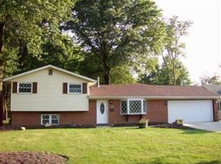 36495 Aurensen Rd, North Ridgeville, OH 44039