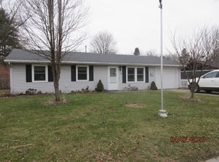 311 Hillside Dr, Lagrange, IN