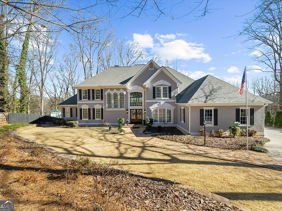 1st image of 435 Robertson Rd