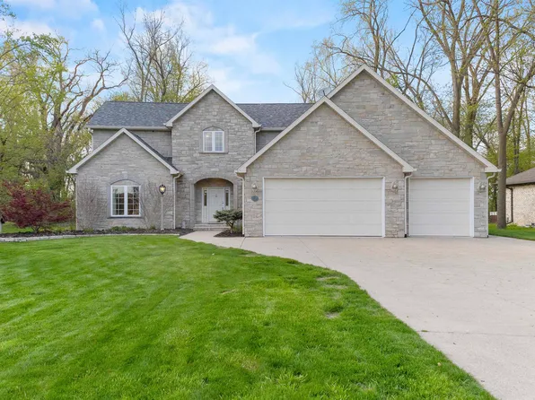 5100 Streich Ln, Oshkosh, WI 54902