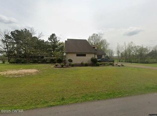 233 Concord Cades Rd, Milan, TN 38358