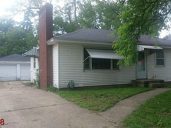 3rd image of 2541 Glenbrook Ave SW