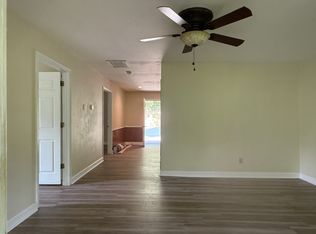 1133 Acacia Club Rd #8, Hollister, MO 65672