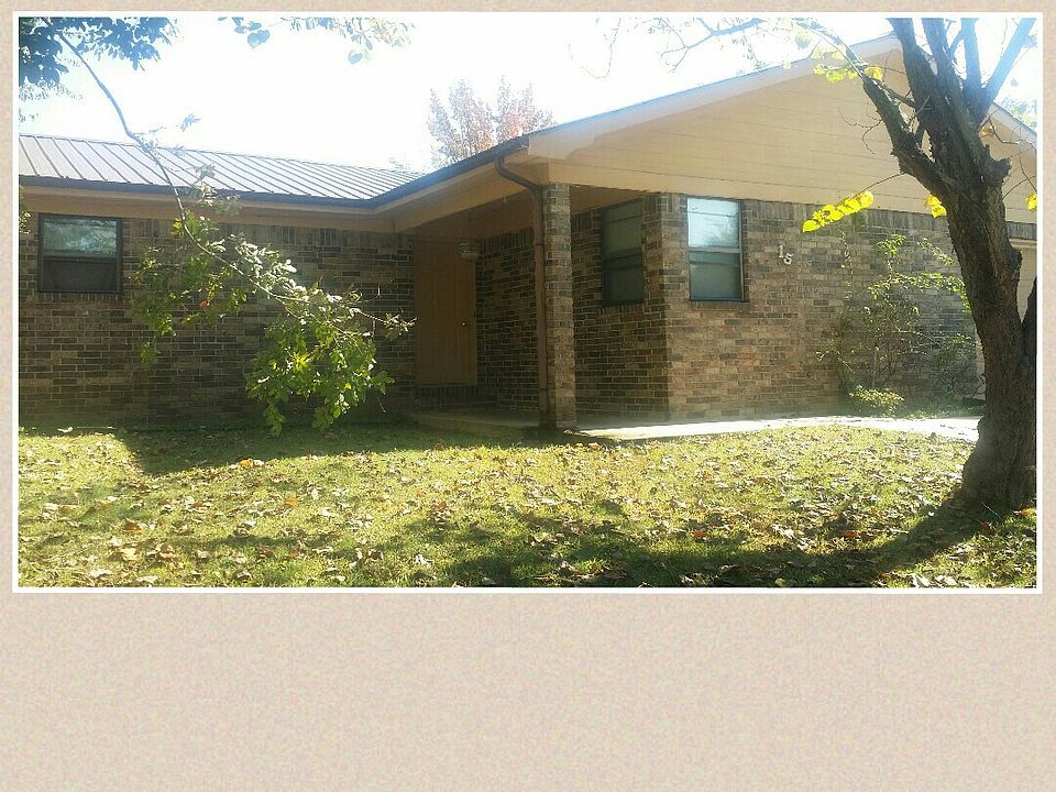 1st image of 15 Tanglewood Dr