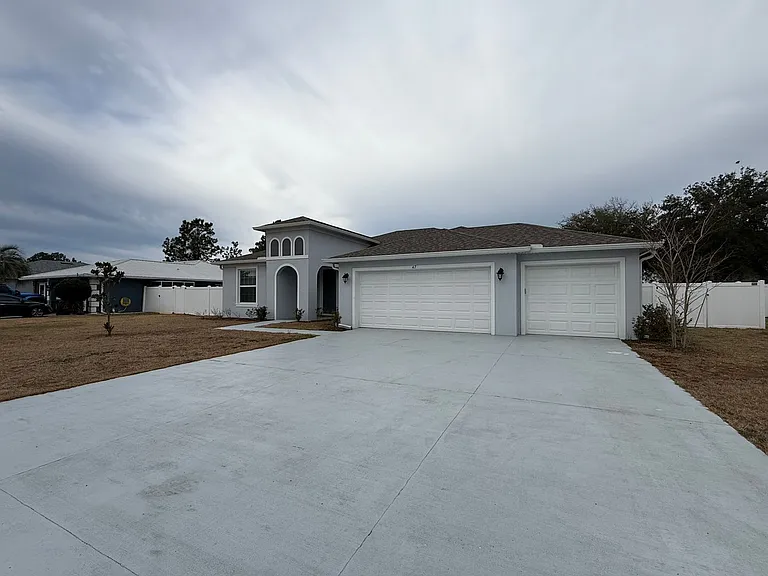 47 La Mancha Dr — Photo 5