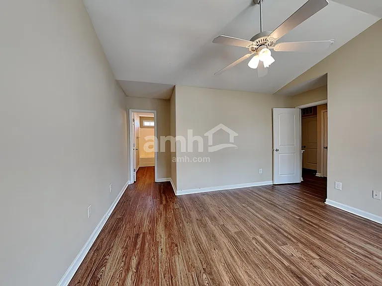 1309 Lowell St — Photo 10