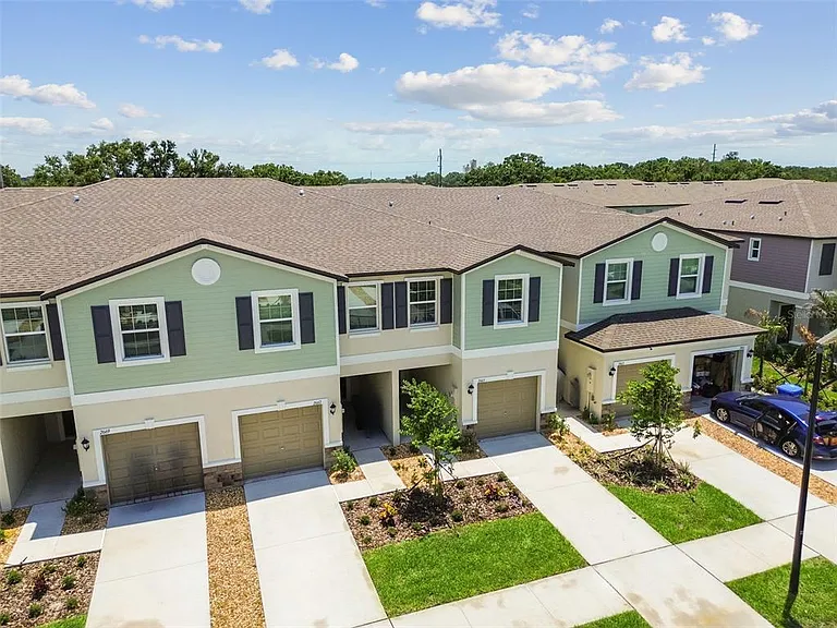 2665 Buttercup Lucine Ln — Photo 55