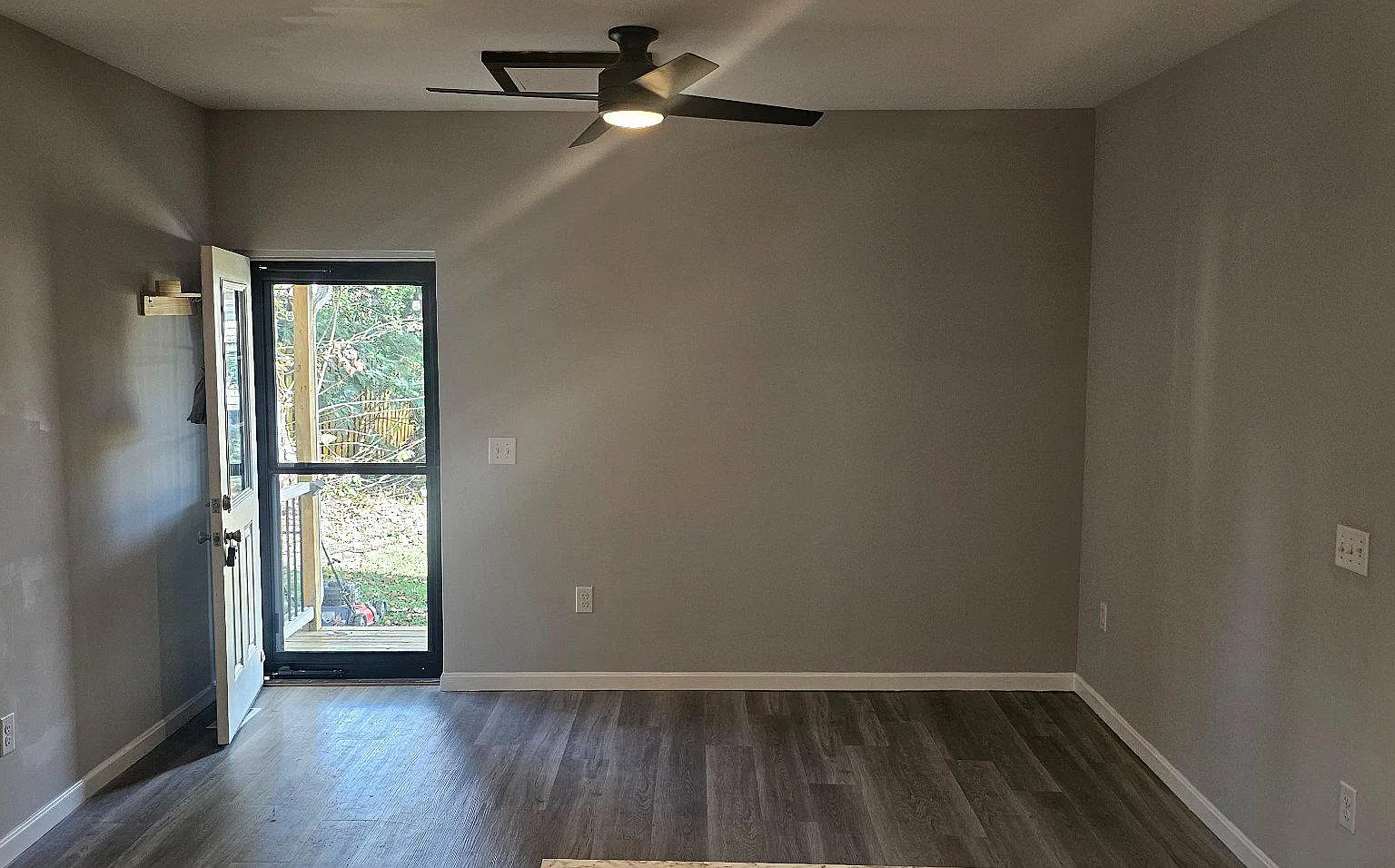 405 S Union St — Photo 2
